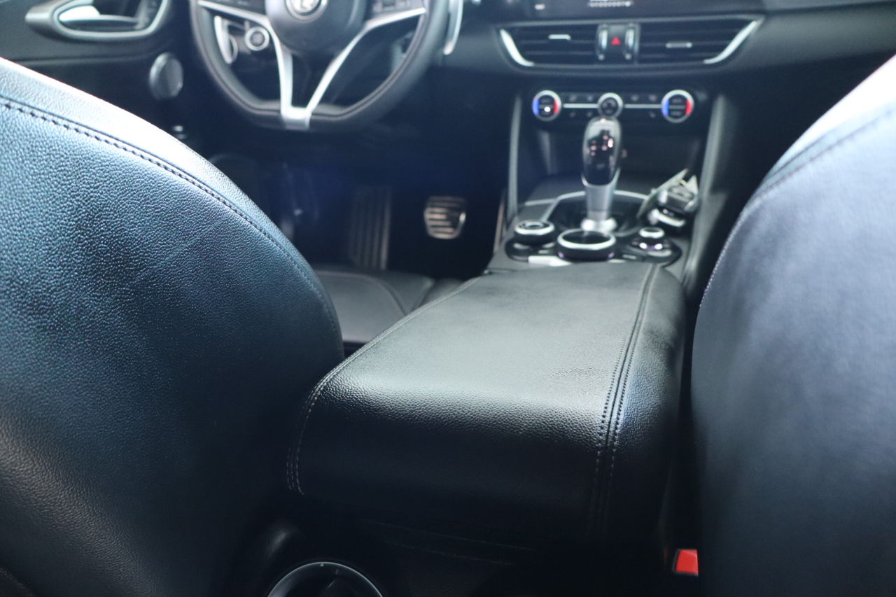 Alfa Romeo Giulia Ti Sport AWD 2018