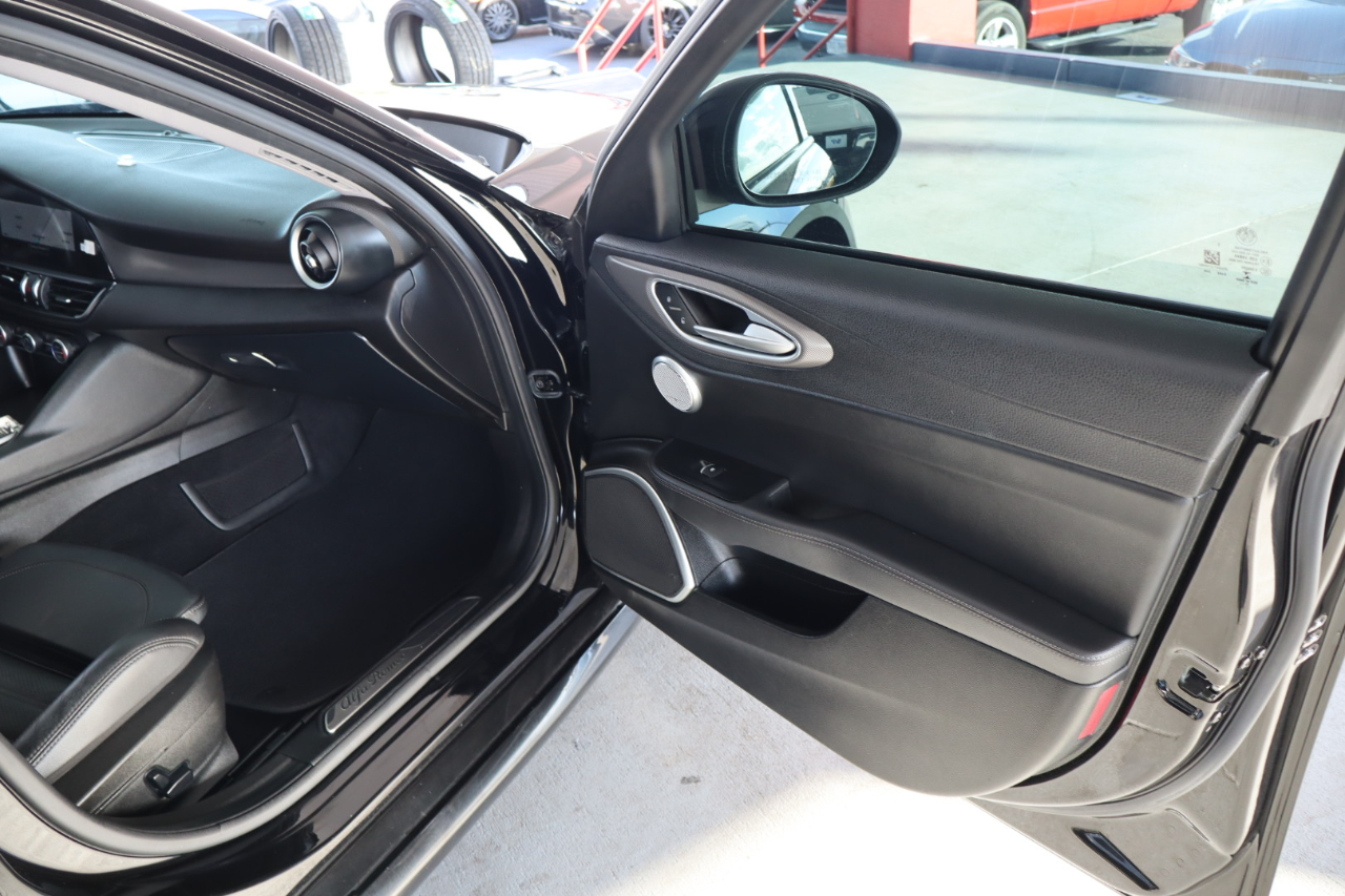 Alfa Romeo Giulia Ti Sport AWD 2018