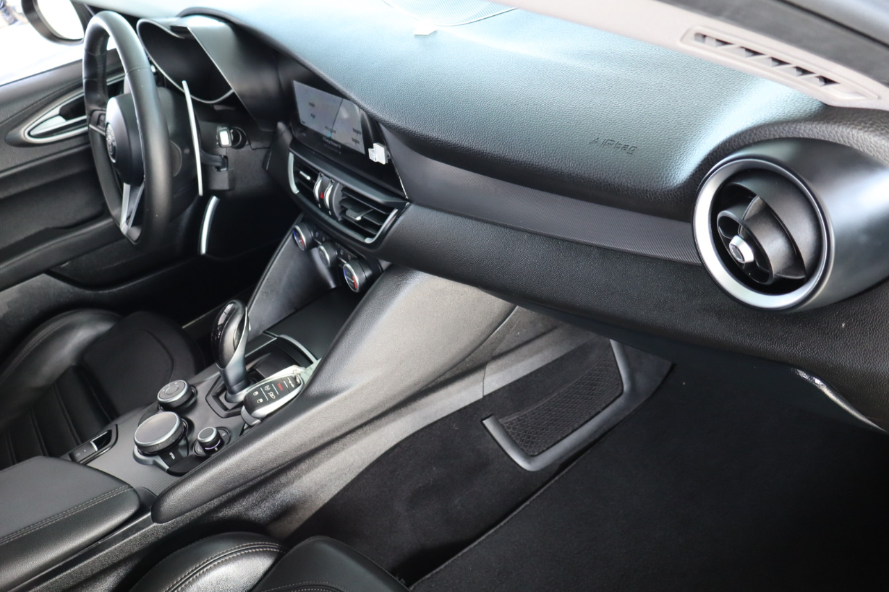 Alfa Romeo Giulia Ti Sport AWD 2018