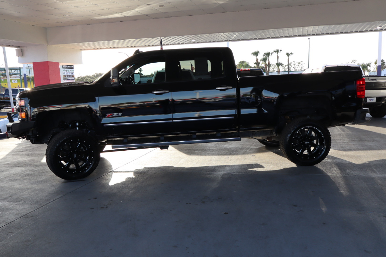Chevrolet Silverado 2500HD 4WD Crew Cab 153.7" LT 2019