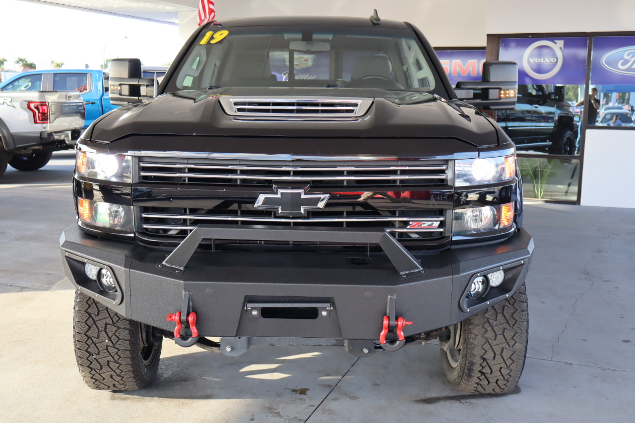 Chevrolet Silverado 2500HD 4WD Crew Cab 153.7" LT 2019