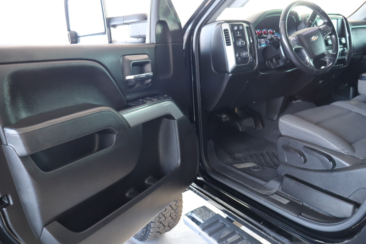 Chevrolet Silverado 2500HD 4WD Crew Cab 153.7" LT 2019