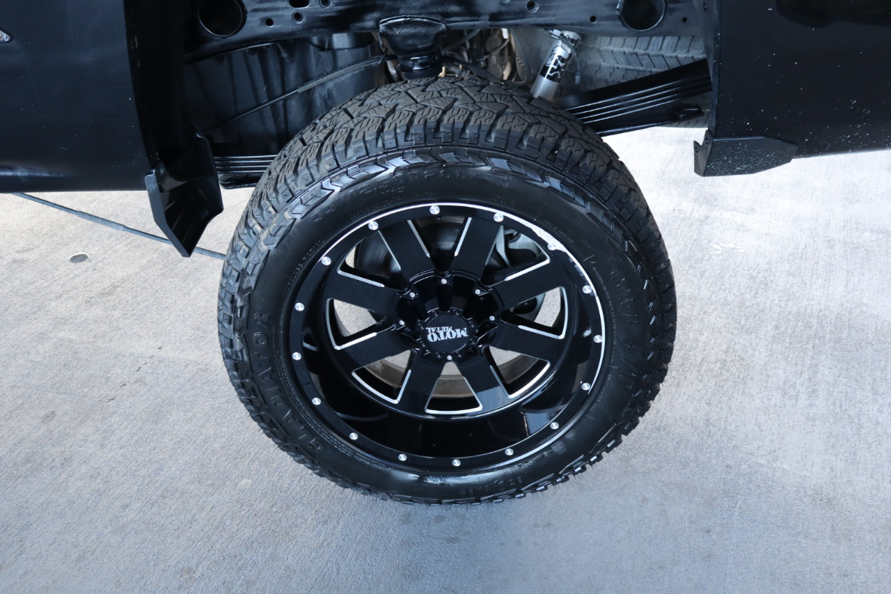 Chevrolet Silverado 2500HD 4WD Crew Cab 153.7" LT 2019