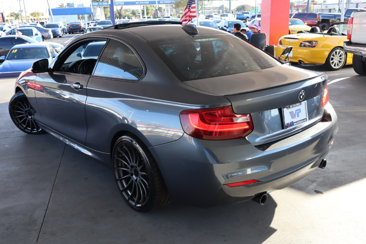 BMW 2 Series M240i Coupe 2017