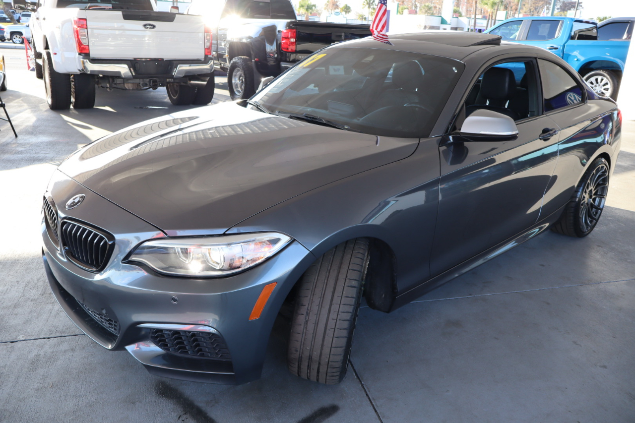 BMW 2 Series M240i Coupe 2017