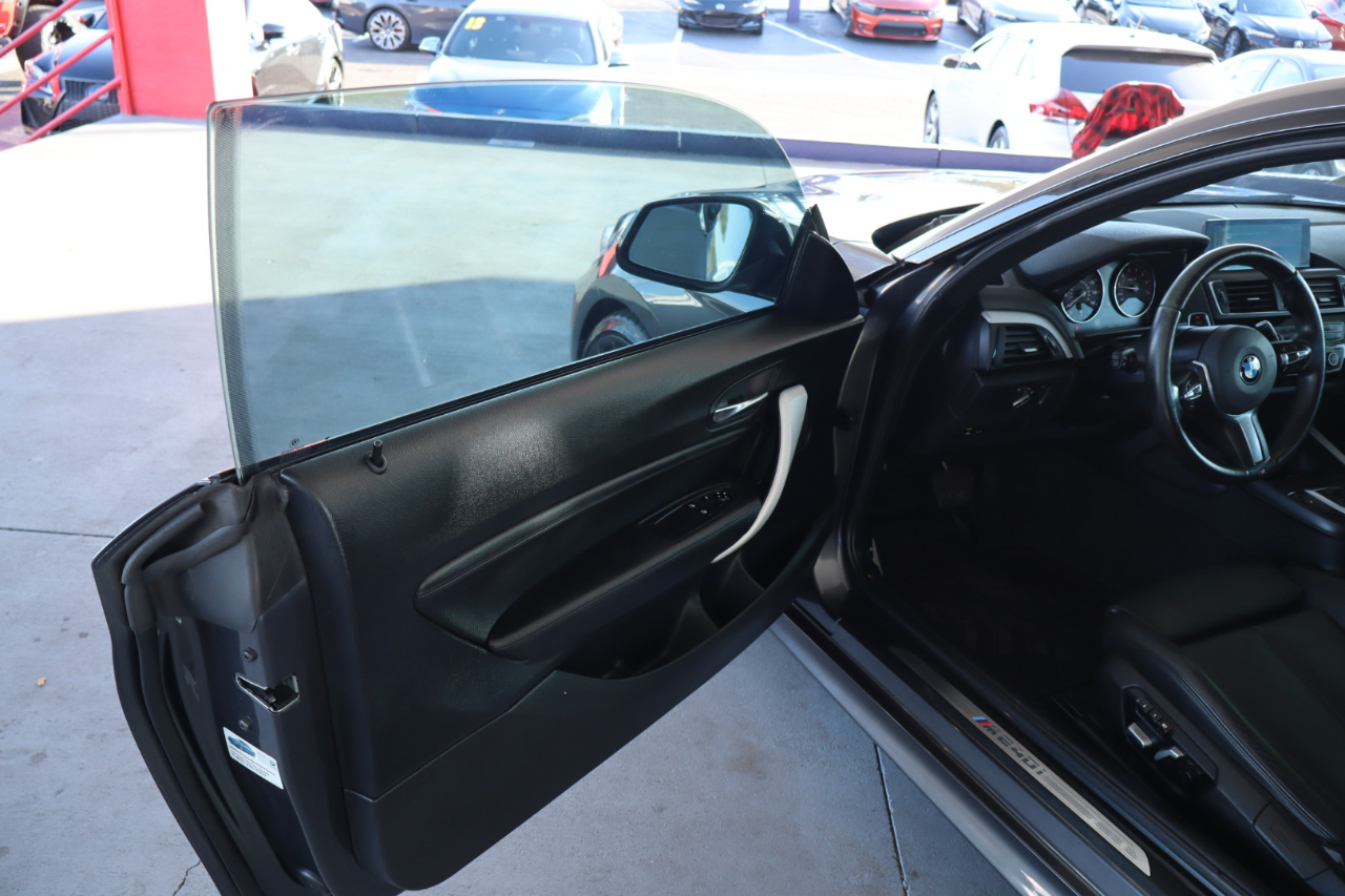 BMW 2 Series M240i Coupe 2017