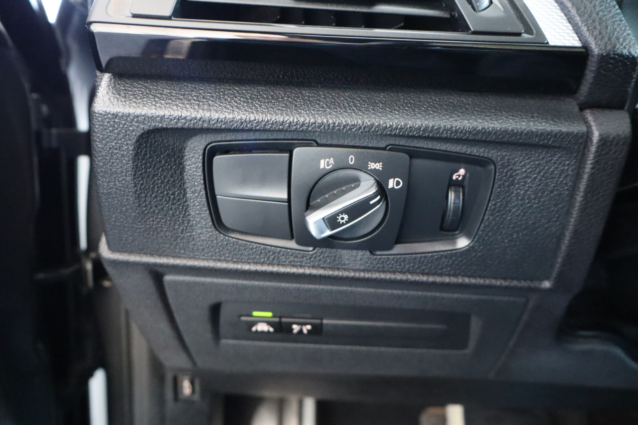 BMW 2 Series M240i Coupe 2017