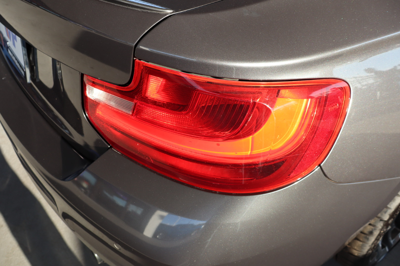 BMW 2 Series M240i Coupe 2017