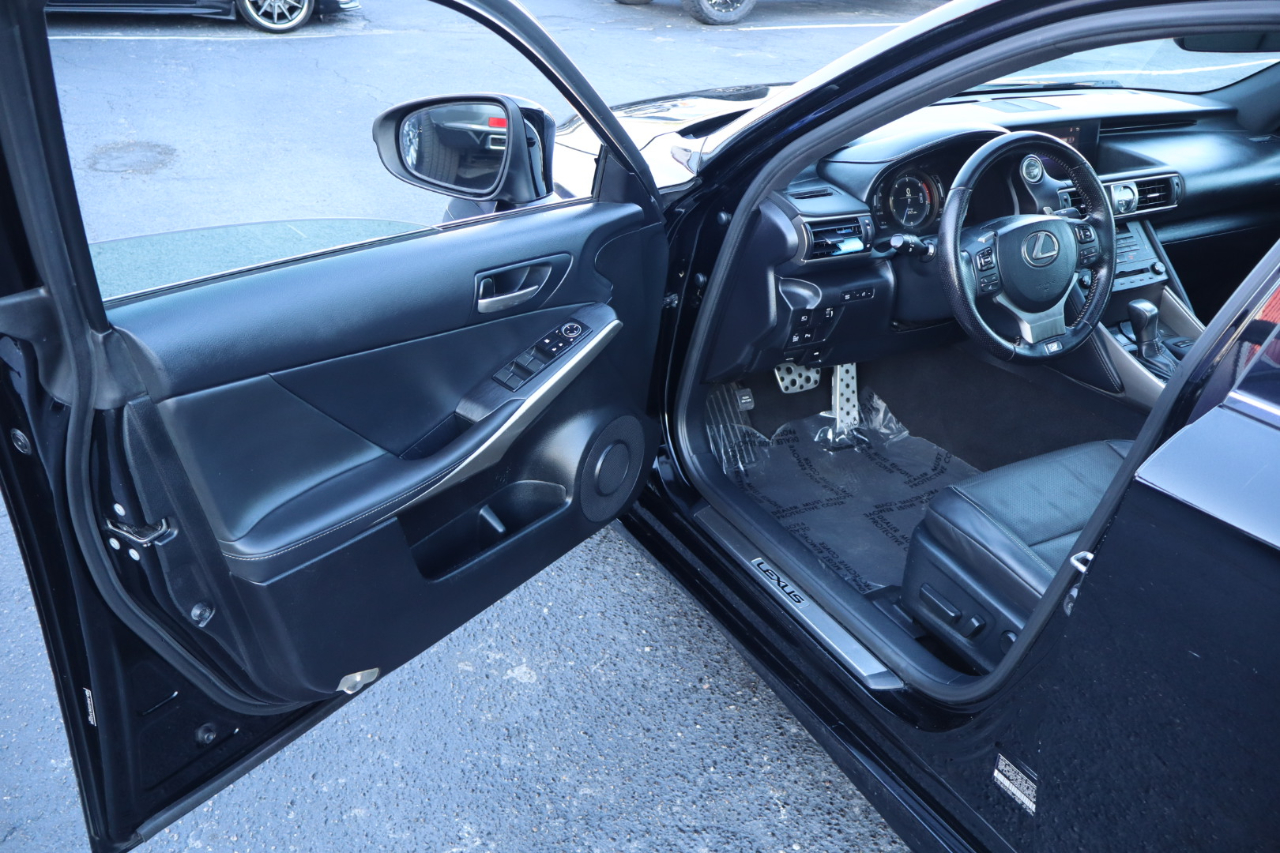 Lexus IS IS 300 F Sport RWD 2020