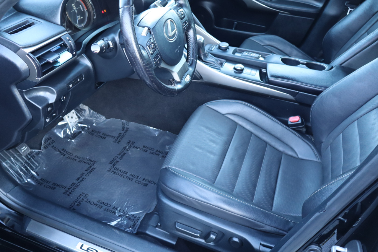 Lexus IS IS 300 F Sport RWD 2020