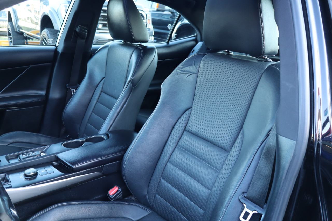 Lexus IS IS 300 F Sport RWD 2020