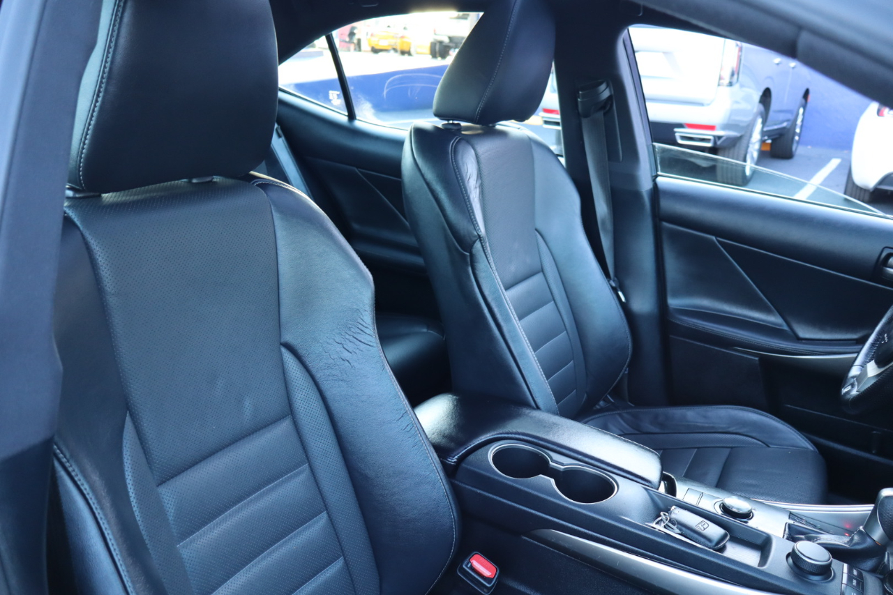 Lexus IS IS 300 F Sport RWD 2020