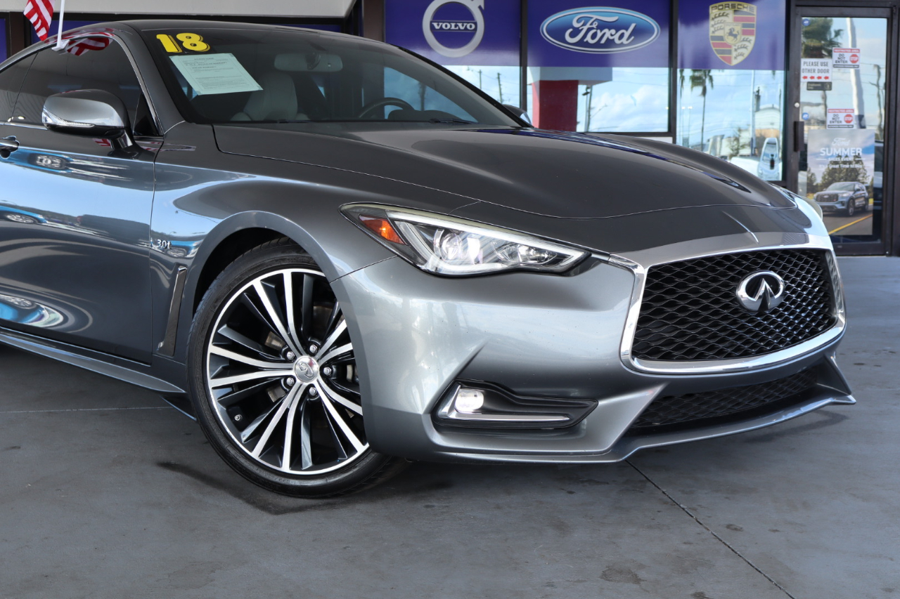 Infiniti Q60 3.0t LUXE RWD 2018
