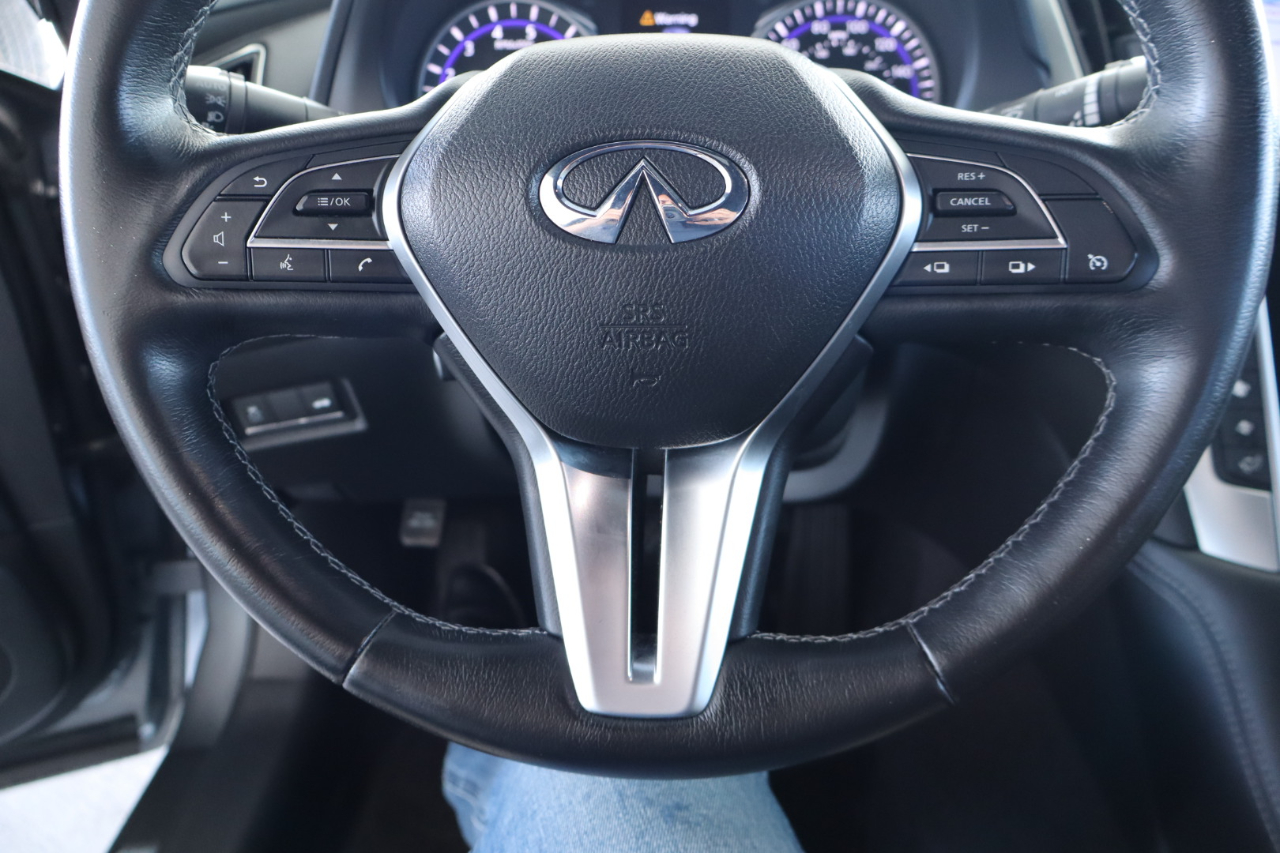 Infiniti Q60 3.0t LUXE RWD 2018