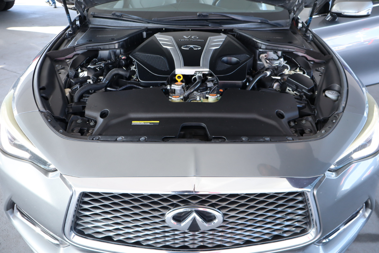 Infiniti Q60 3.0t LUXE RWD 2018