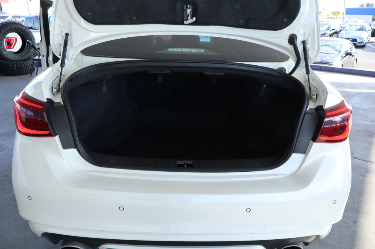 Infiniti Q50 RED SPORT 400 RWD 2019