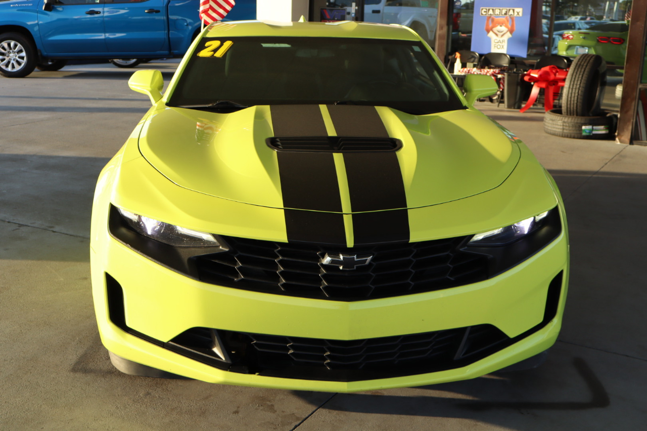 Chevrolet Camaro 2dr Cpe LT1 2021