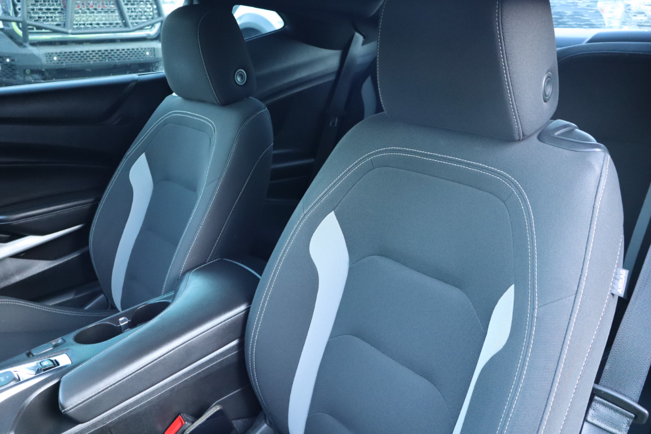 Chevrolet Camaro 2dr Cpe LT1 2021