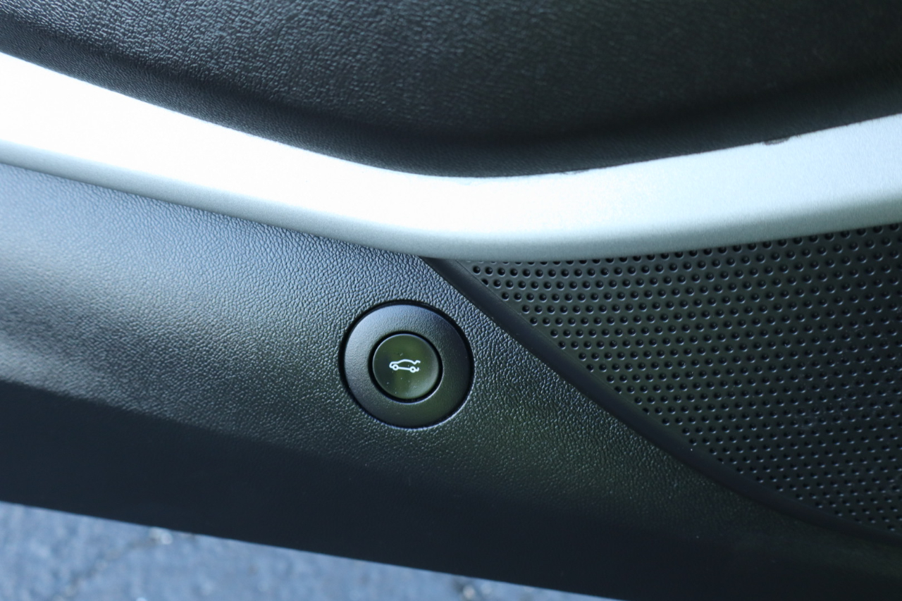 Chevrolet Camaro 2dr Cpe LT1 2021