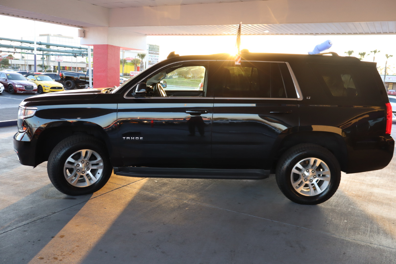 Chevrolet Tahoe 4WD 4dr LT 2017