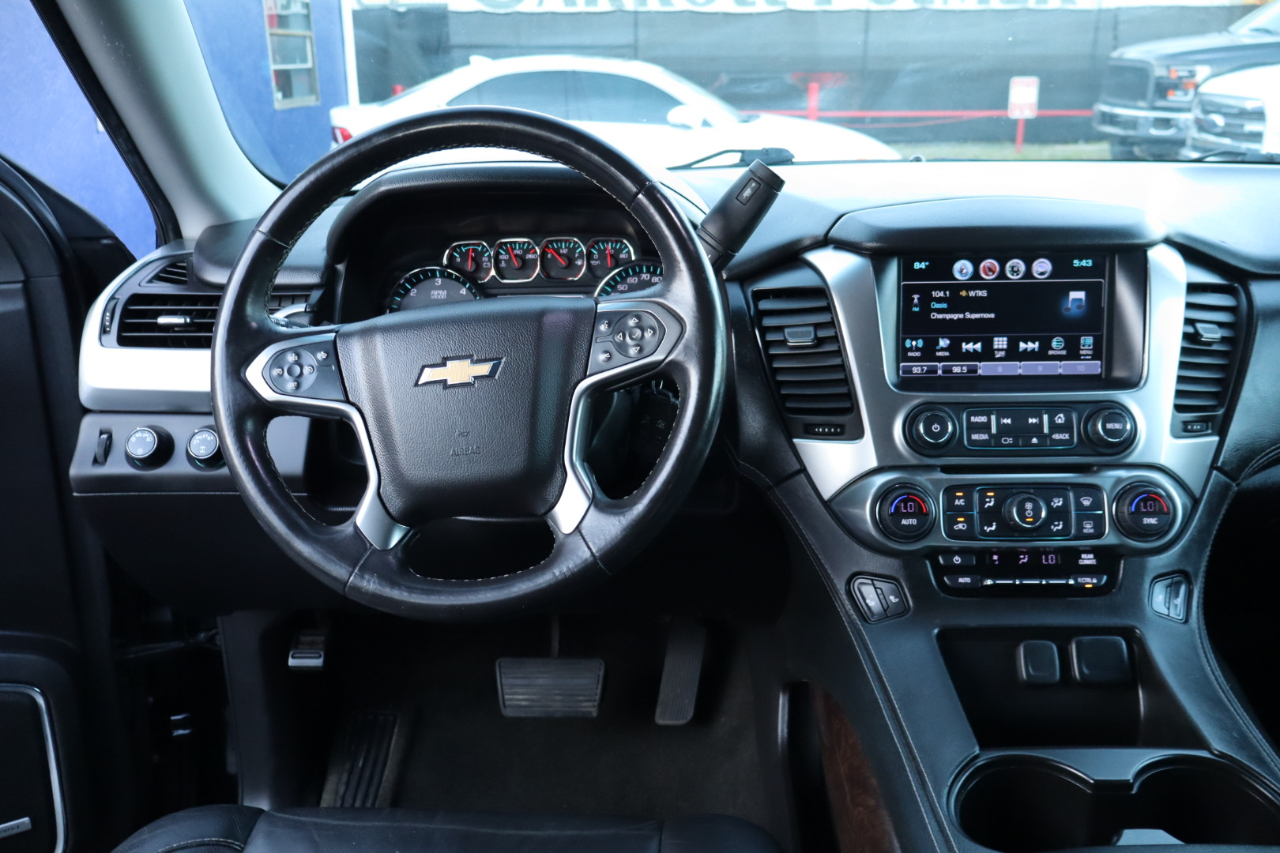 Chevrolet Tahoe 4WD 4dr LT 2017