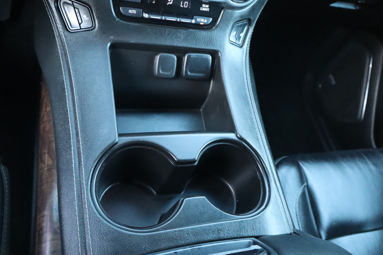 Chevrolet Tahoe 4WD 4dr LT 2017