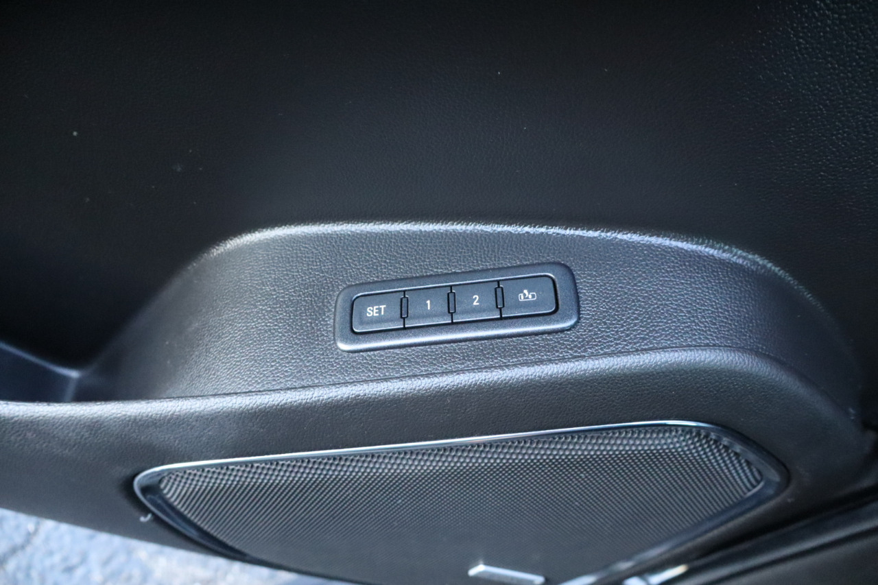 Chevrolet Tahoe 4WD 4dr LT 2017