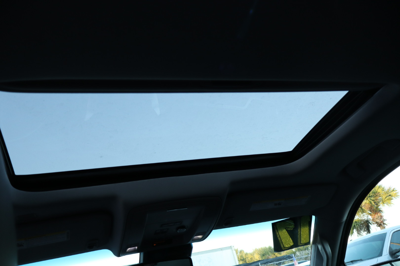 Chevrolet Tahoe 4WD 4dr LT 2017