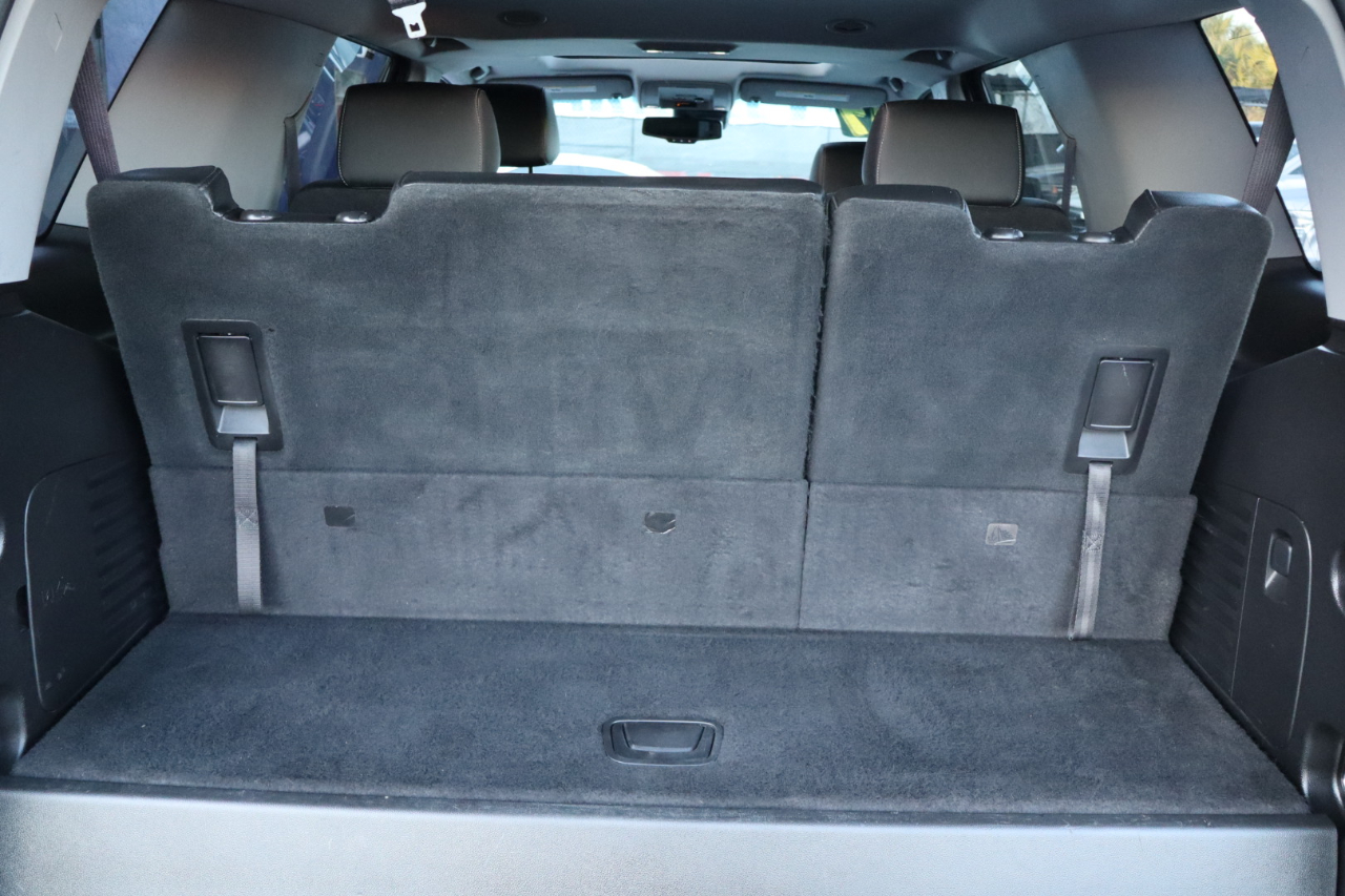 Chevrolet Tahoe 4WD 4dr LT 2017