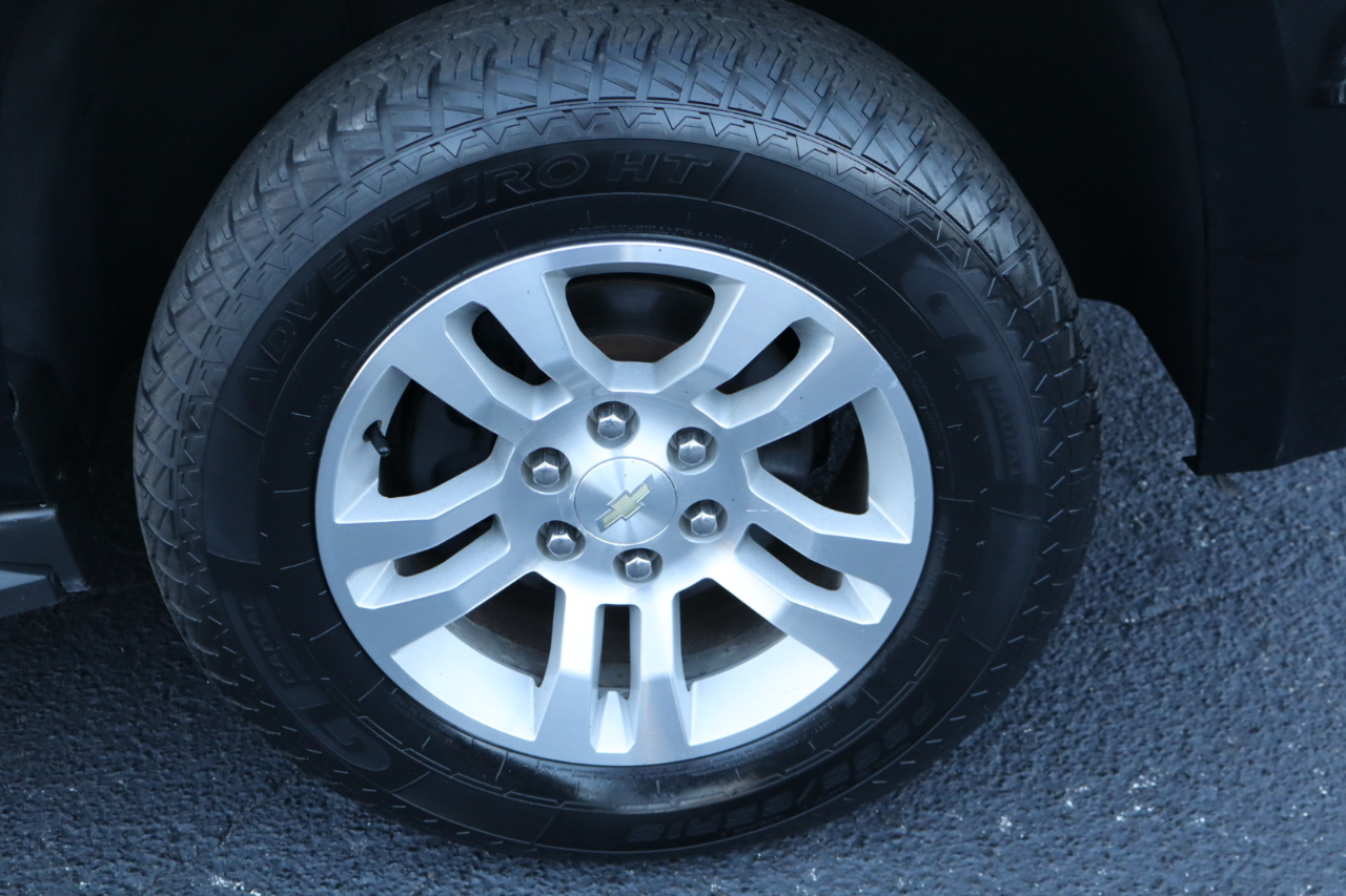 Chevrolet Tahoe 4WD 4dr LT 2017