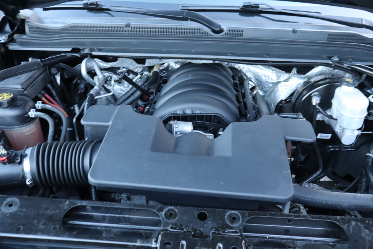 Chevrolet Tahoe 4WD 4dr LT 2017