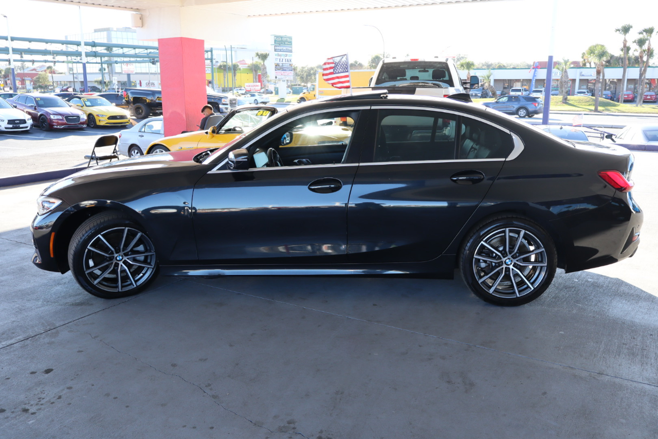 BMW 3 Series 330i Sedan 2019
