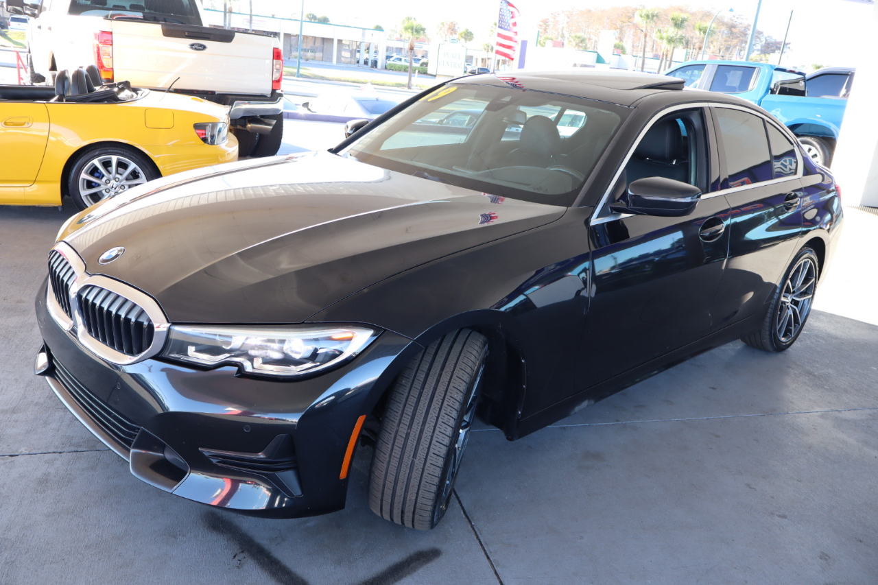BMW 3 Series 330i Sedan 2019