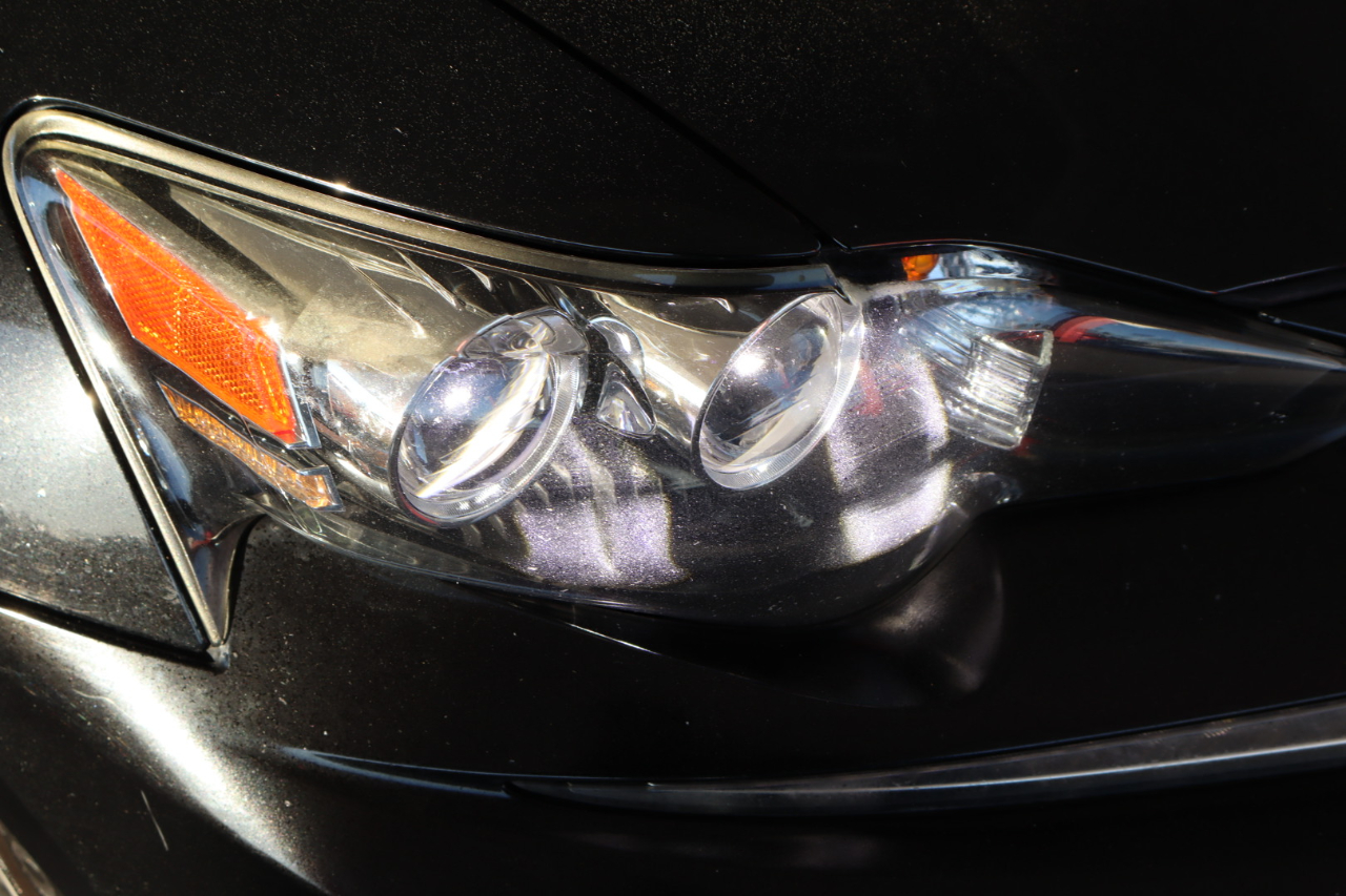 Lexus IS 250 4dr Sport Sdn RWD 2015