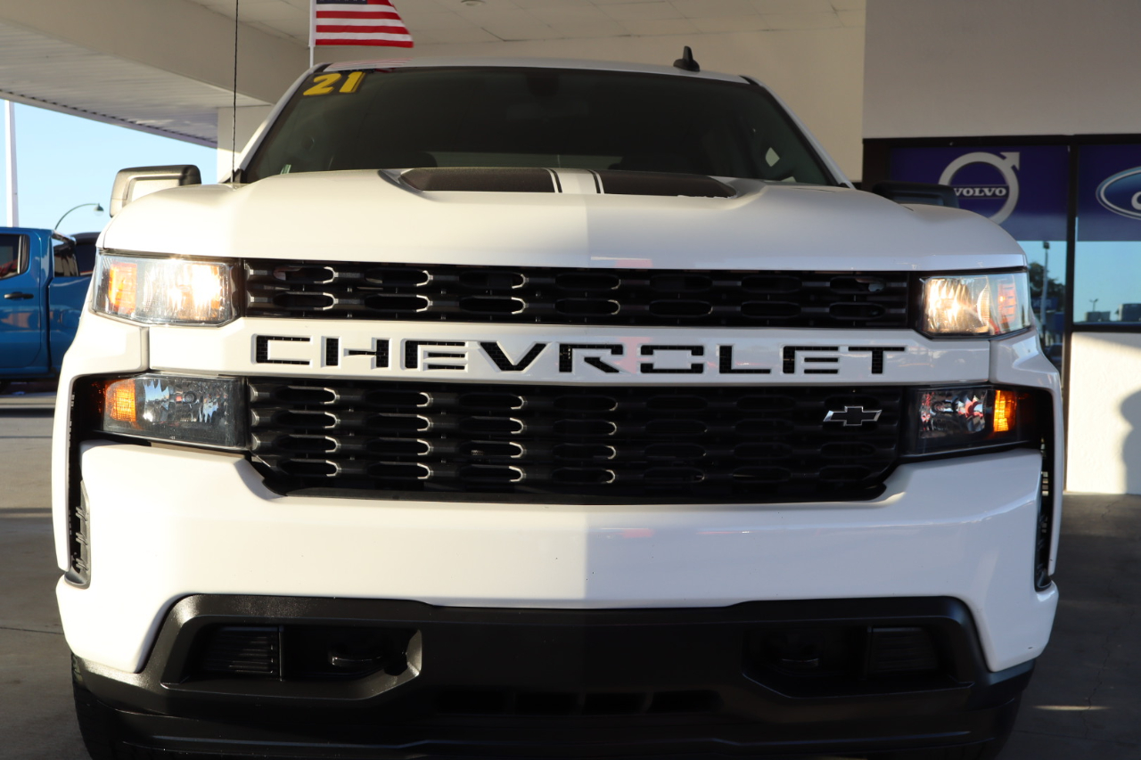 Chevrolet Silverado 1500 2WD Crew Cab 147" Custom 2021