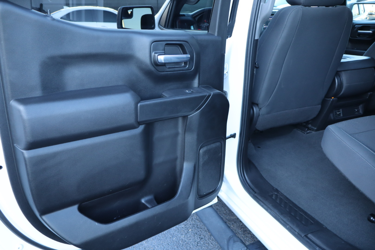 Chevrolet Silverado 1500 2WD Crew Cab 147" Custom 2021