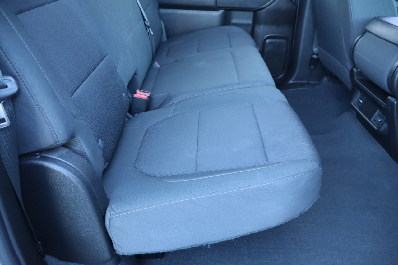 Chevrolet Silverado 1500 2WD Crew Cab 147" Custom 2021