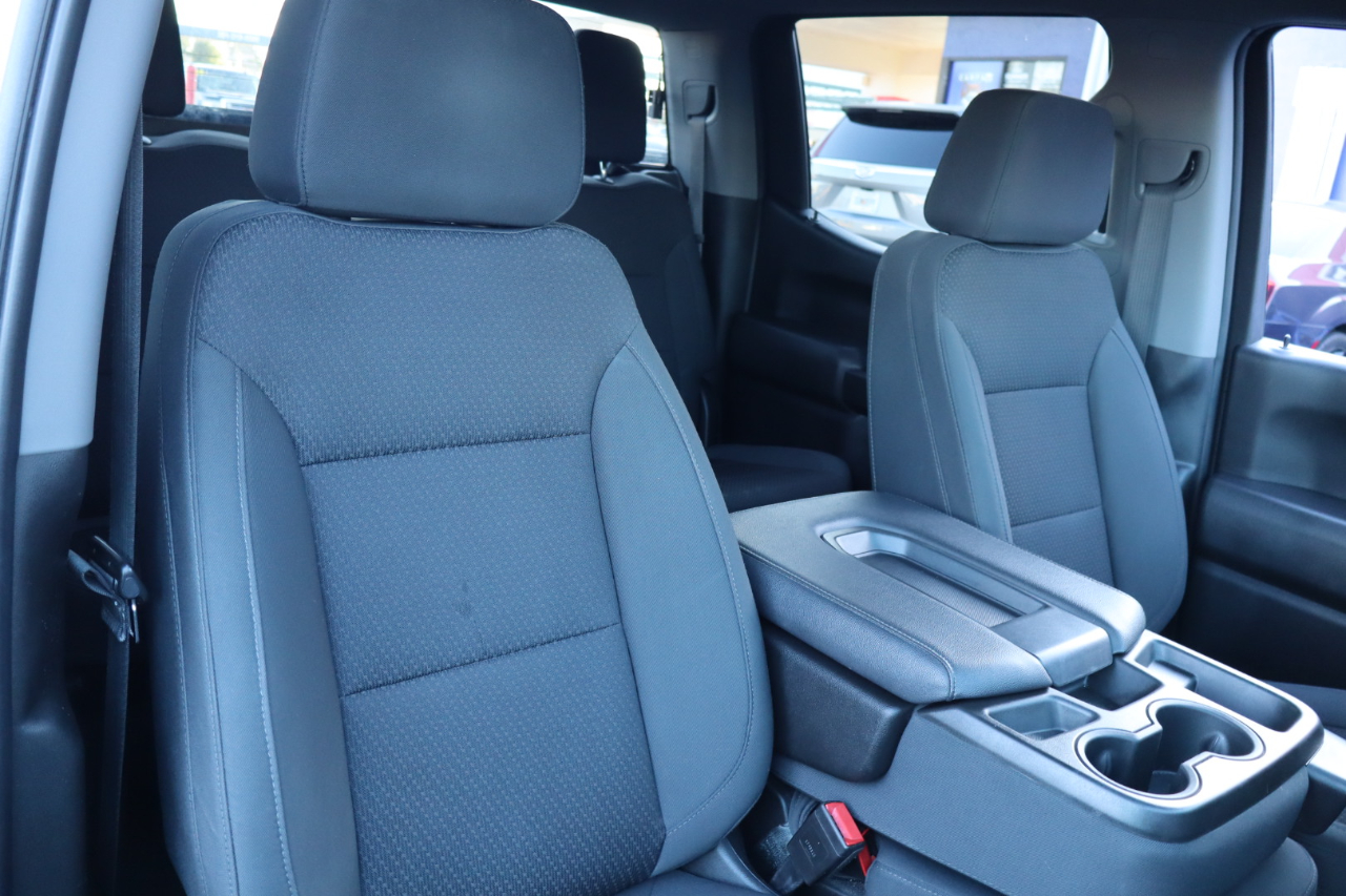 Chevrolet Silverado 1500 2WD Crew Cab 147" Custom 2021