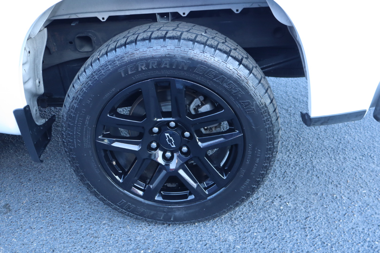 Chevrolet Silverado 1500 2WD Crew Cab 147" Custom 2021