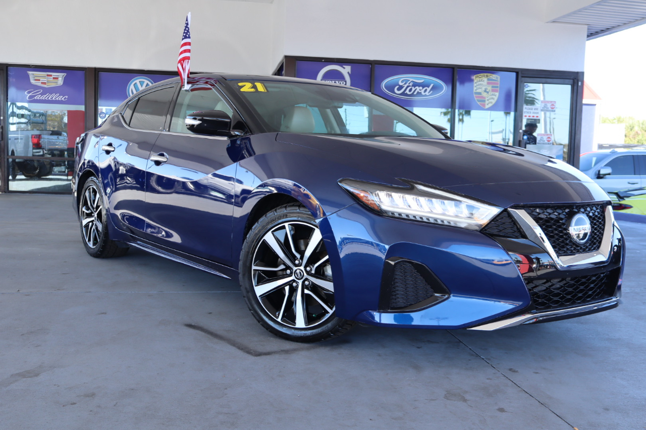 Nissan Maxima SV 3.5L 2021