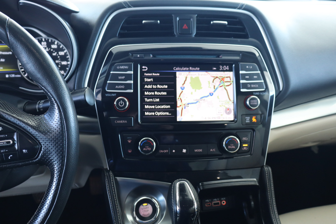 Nissan Maxima SV 3.5L 2021