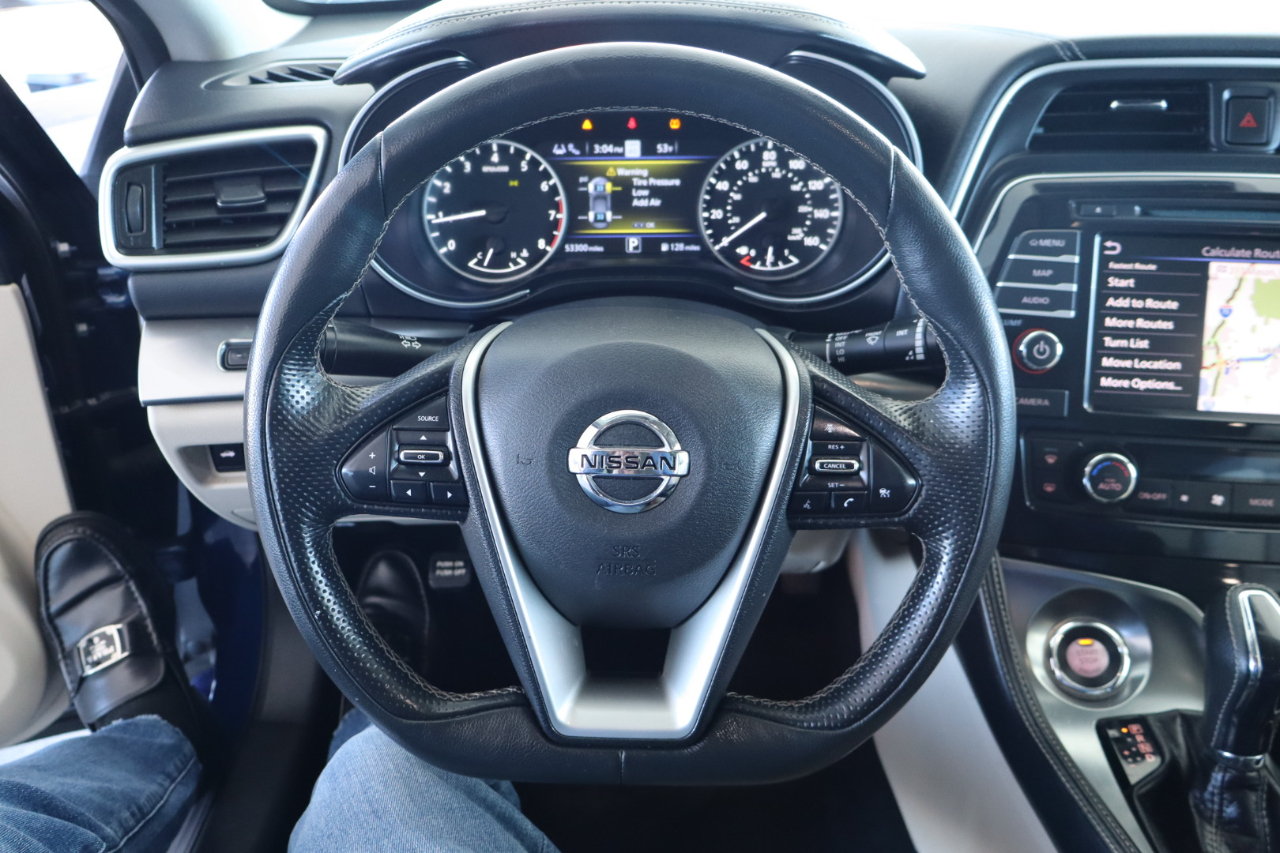 Nissan Maxima SV 3.5L 2021