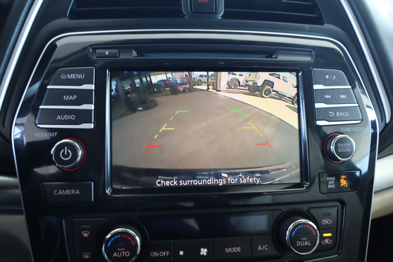 Nissan Maxima SV 3.5L 2021