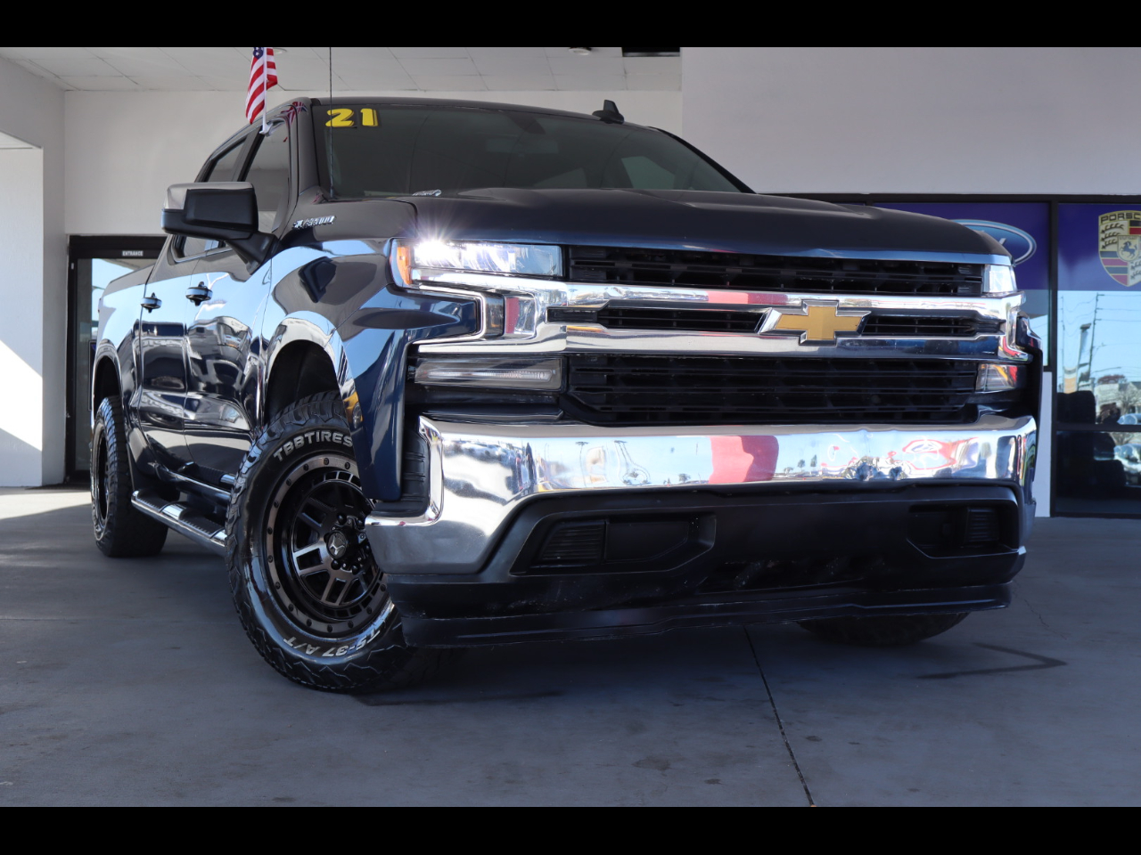 2021 Chevrolet Silverado 1500 2WD Crew Cab 147" LT