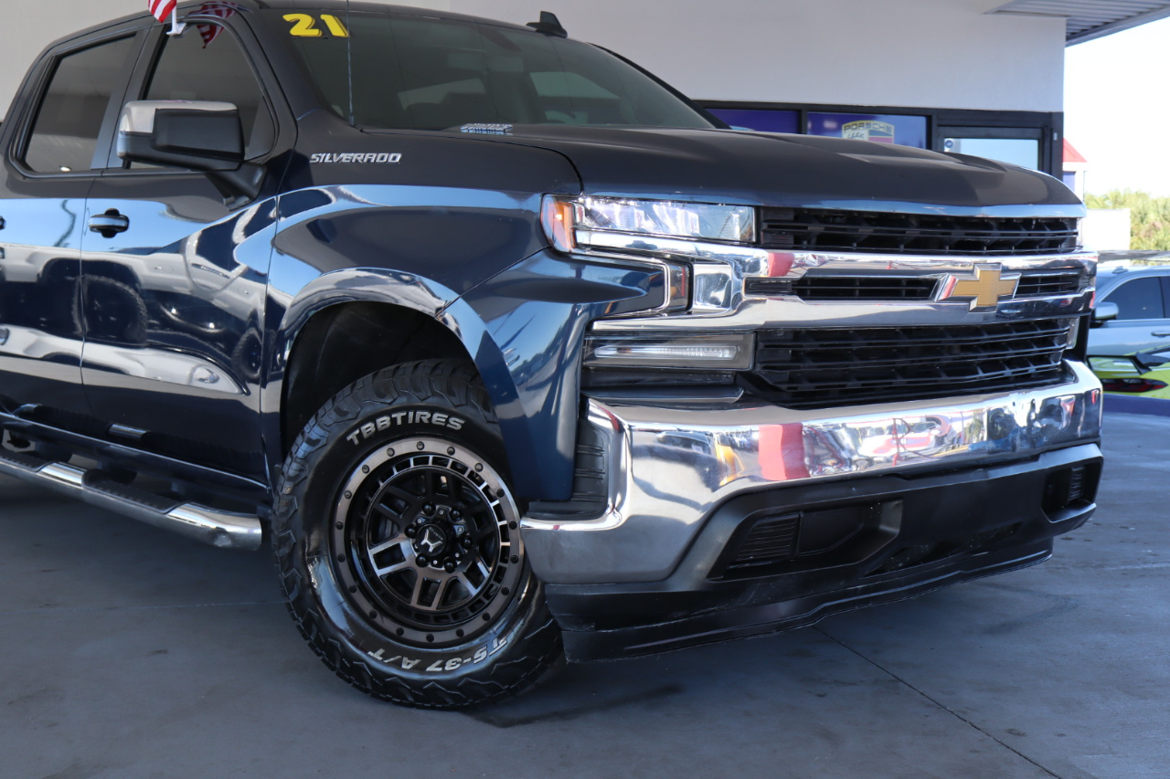 Chevrolet Silverado 1500 2WD Crew Cab 147" LT 2021