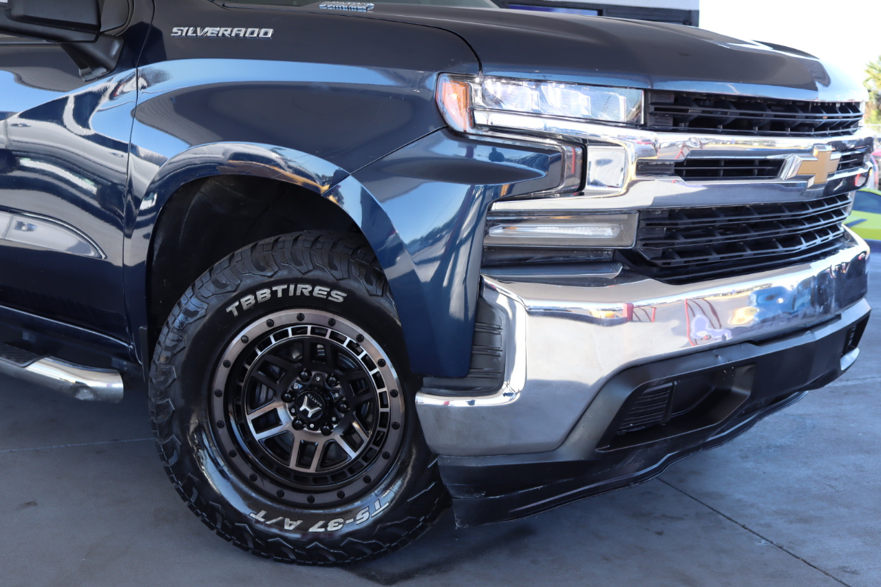 Chevrolet Silverado 1500 2WD Crew Cab 147" LT 2021