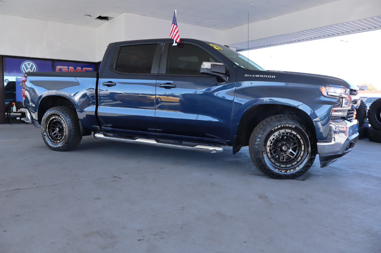 Chevrolet Silverado 1500 2WD Crew Cab 147" LT 2021
