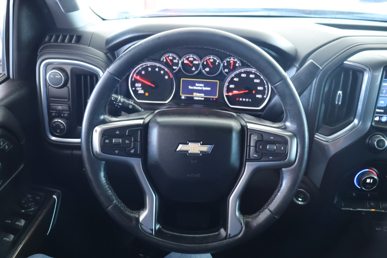 Chevrolet Silverado 1500 2WD Crew Cab 147" LT 2021