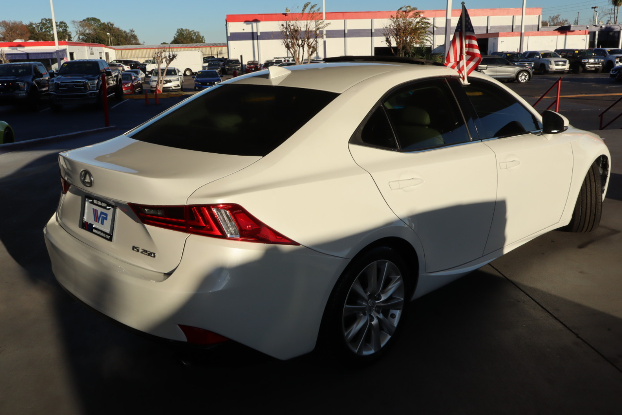 Lexus IS 250 4dr Sport Sdn Auto RWD 2014