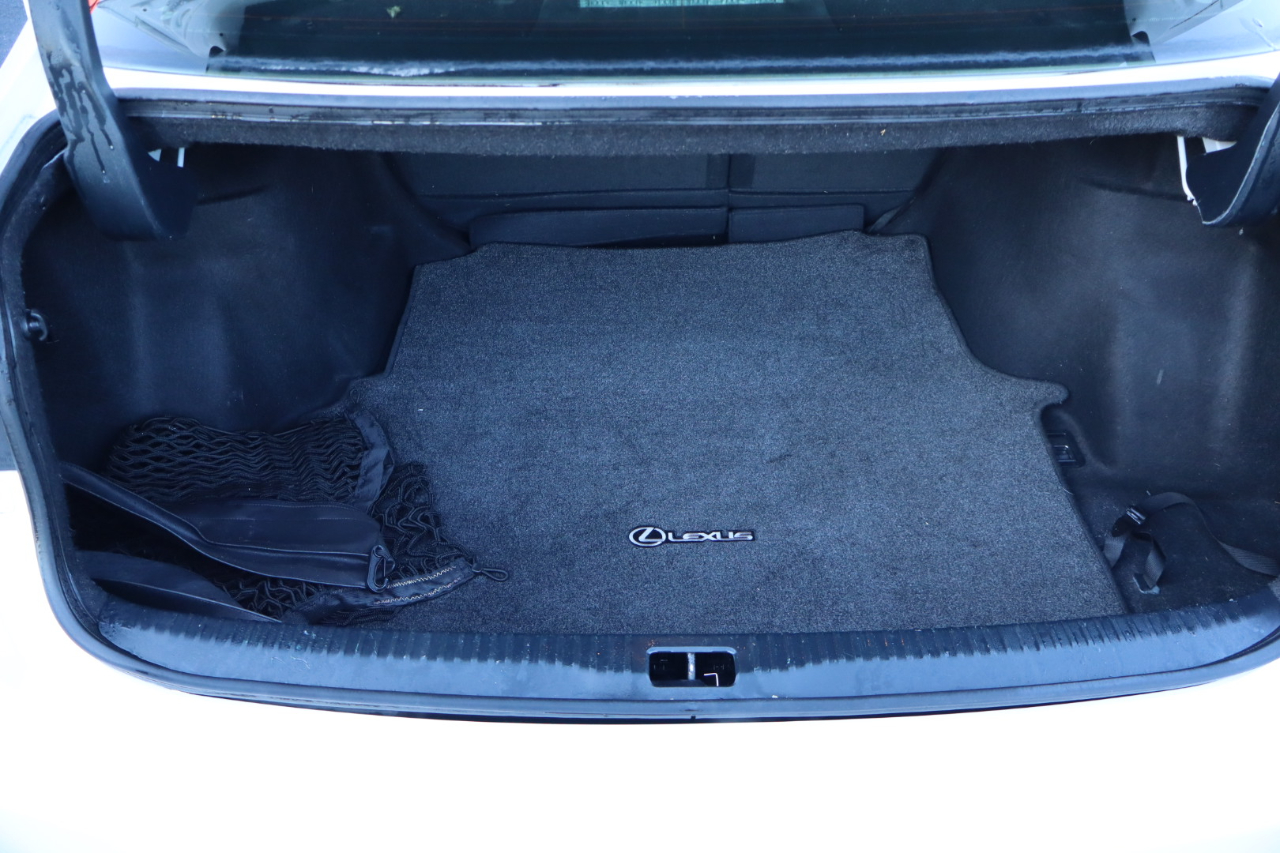 Lexus IS 250 4dr Sport Sdn Auto RWD 2014